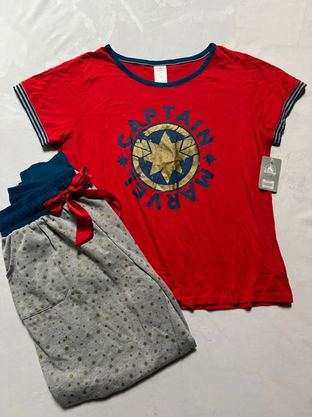 Disney Captain Marvel Pajama Set Rare NWT - Picture 3 of 12